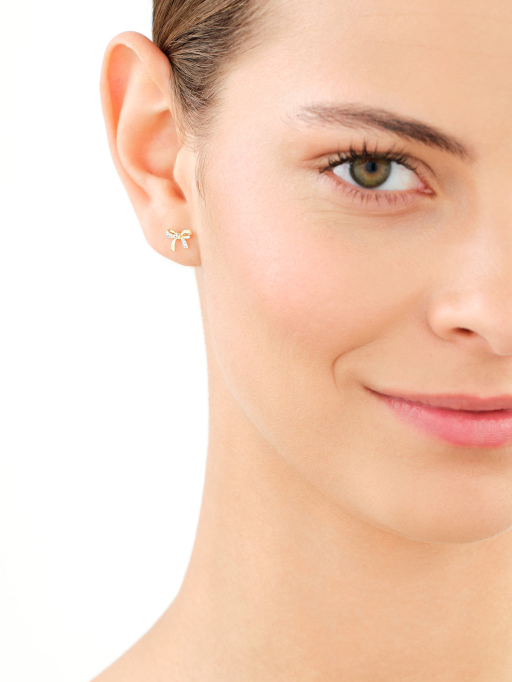 Kolczyki żółtego złota z diamentami – kokardki 0,01 ct, próba 585