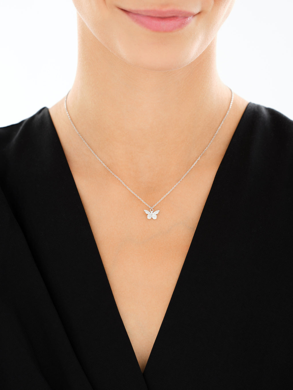Naszyjnik srebrny rodowany 925 z cyrkoniami „motyl” 8×11 mm