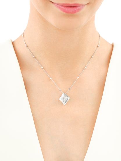 Naszyjnik srebrny rodowany 925 z zawieszką 20 × 17 mm